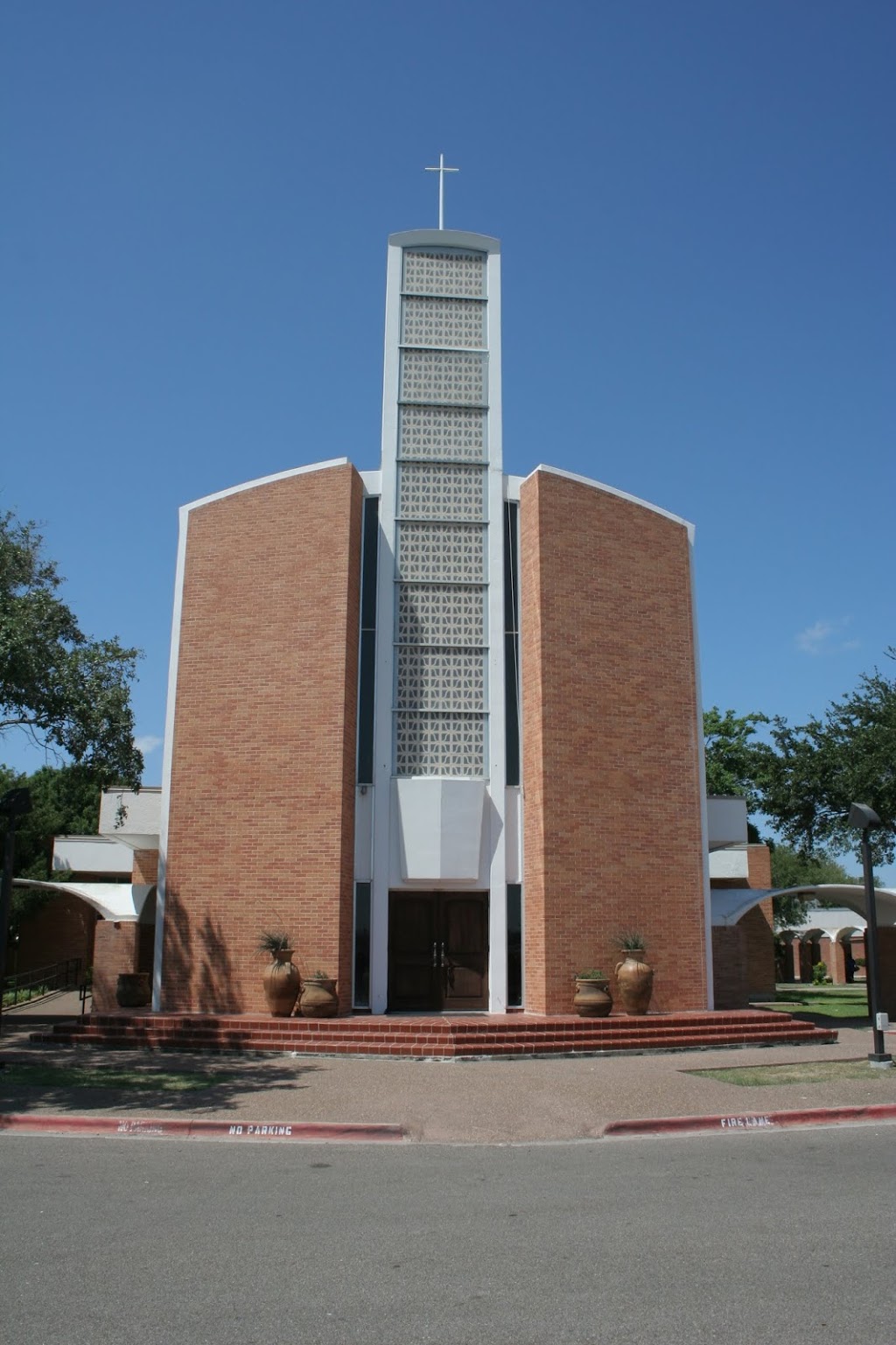 St. John Paul II High School | 3036 Saratoga Blvd, Corpus Christi, TX 78415, USA | Phone: (361) 855-5744