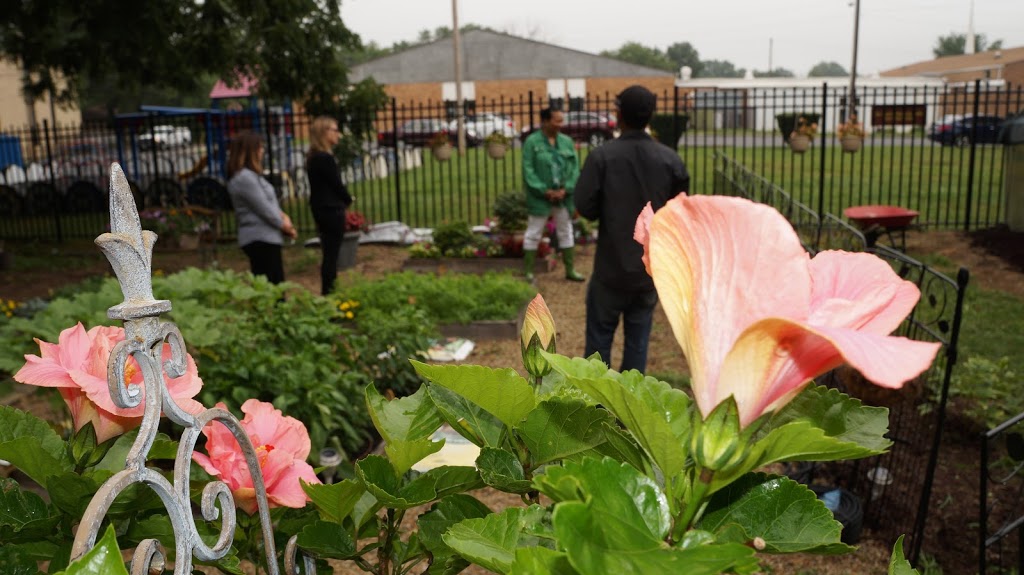 The Charles Madison Nabrit Memorial Garden | 1200 Brentnell Ave, Columbus, OH 43219, USA | Phone: (614) 835-6784