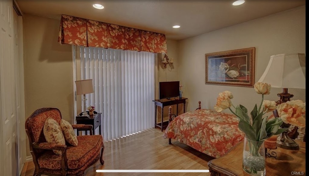 New Home Senior Care | 25032 Woolwich St, Laguna Hills, CA 92653, USA | Phone: (949) 449-5555