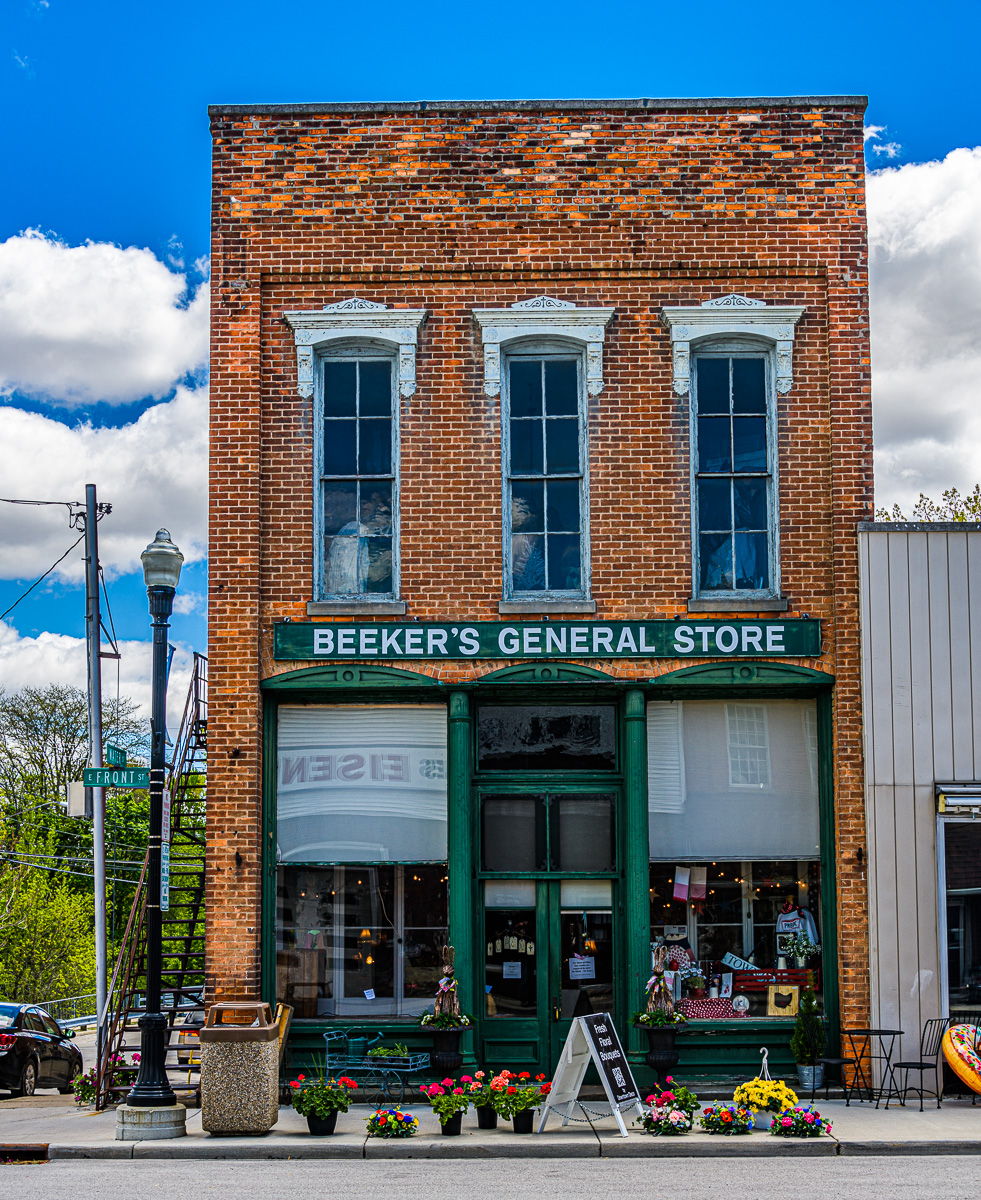 Beekers General Store | 226 E Front St, Pemberville, OH 43450, USA | Phone: (419) 287-3274