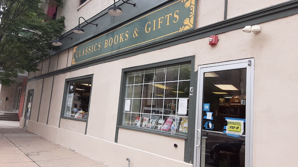 Classics Books & Gifts | 4 W Lafayette St, Trenton, NJ 08608, USA | Phone: (609) 394-8400