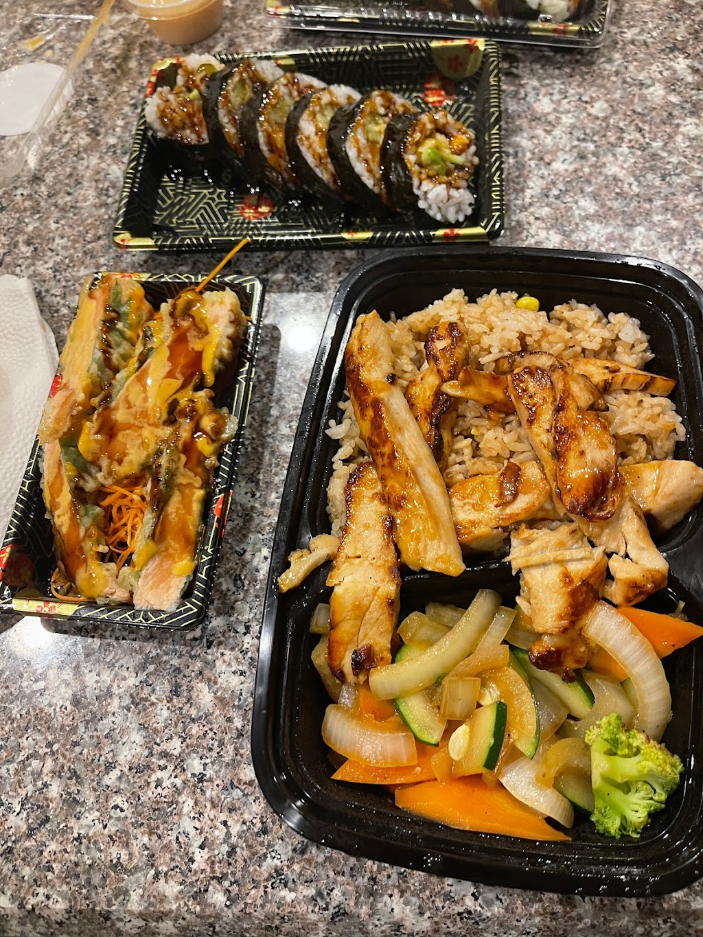 Midori Sushi & Hibachi | 11004 Renaissance Dr, Davidson, NC 28036, USA | Phone: (704) 439-0433