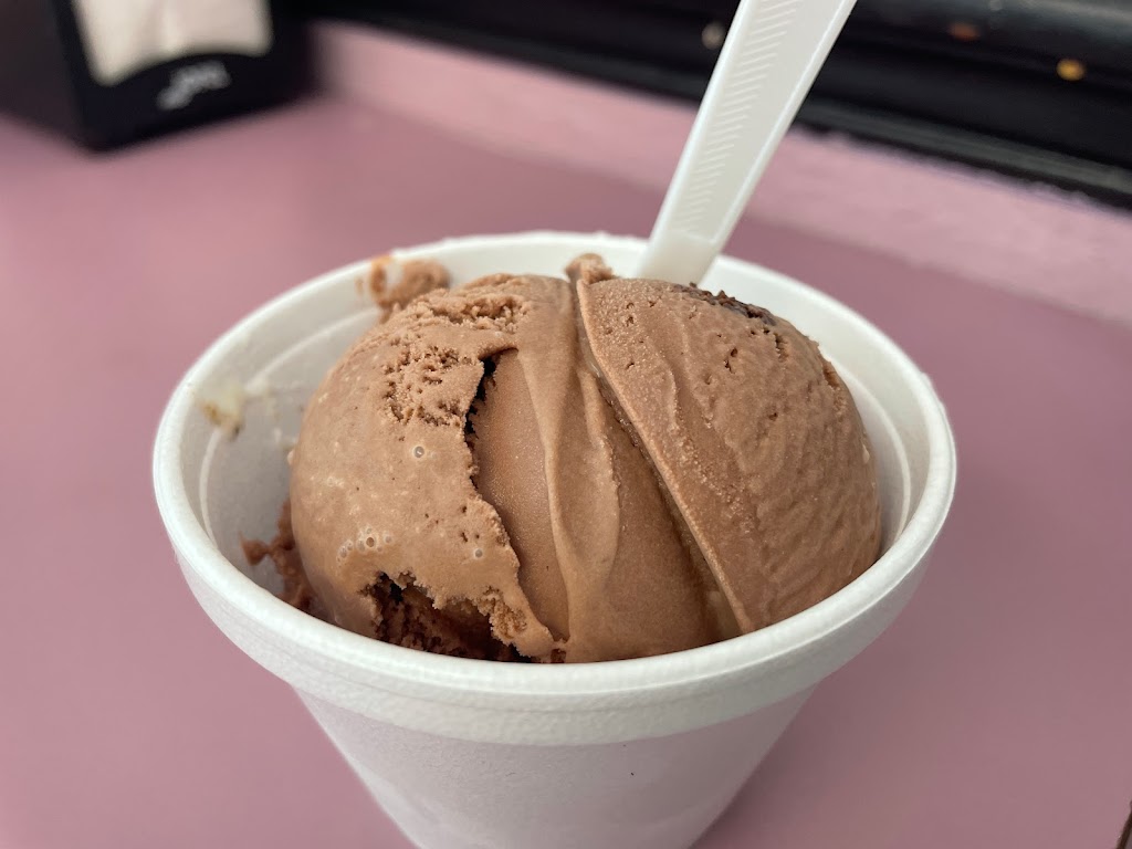 Big Olaf Creamery | 561 N Washington Dr, Sarasota, FL 34236, USA | Phone: (941) 388-4108