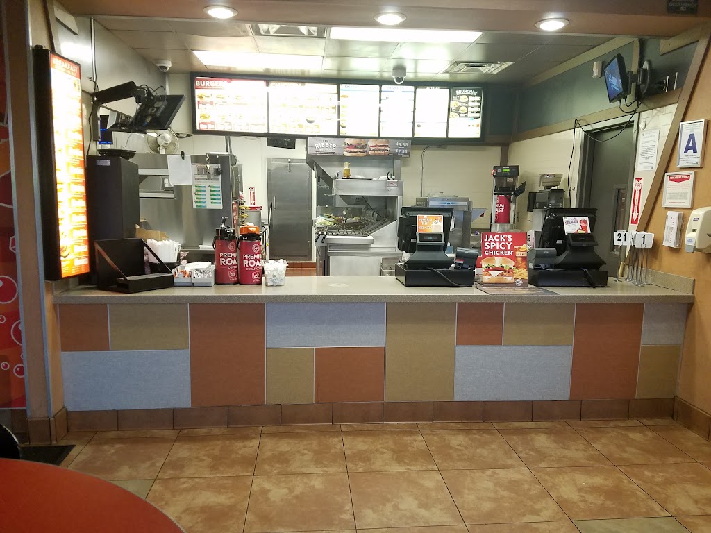 Jack in the Box | 500 E 4th St, Perris, CA 92570, USA | Phone: (951) 943-2600