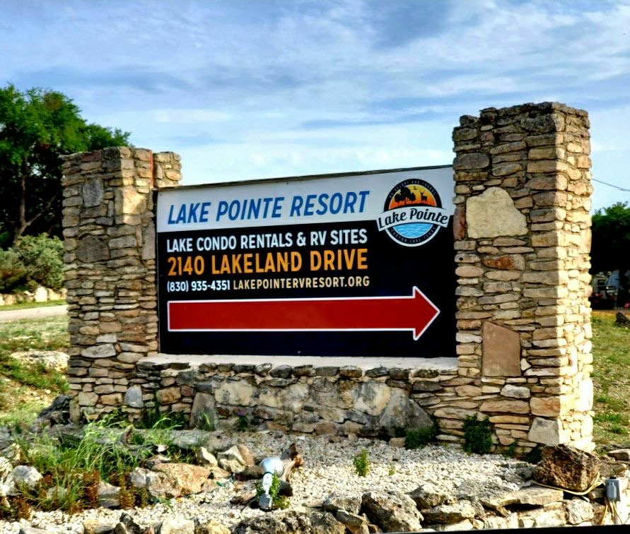 Lake Pointe RV & Condo Resort | 2140 Lakeland Dr, Canyon Lake, TX 78133, USA | Phone: (830) 935-4351