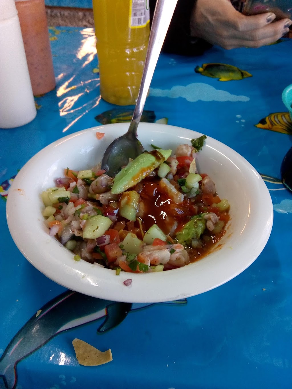 Mariscos El Manuelon | Villa de San Quintín, Villas de Baja California, 22125 Tijuana, B.C., Mexico | Phone: 664 295 6273