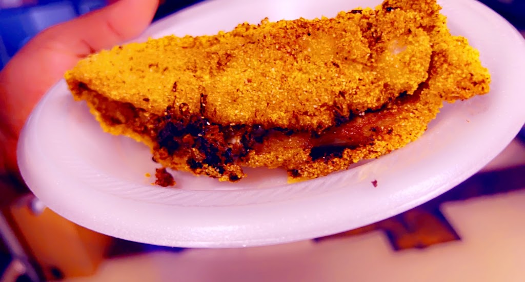 Dot’s and Mels Place | 600 S Minnesota St, Beeville, TX 78102, USA | Phone: (601) 842-7432