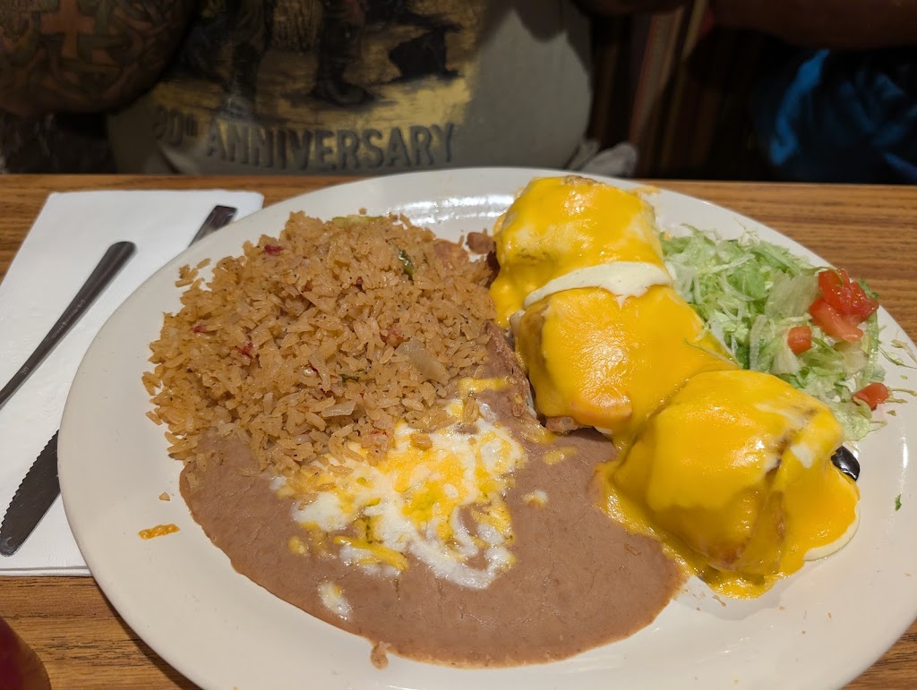 Garcias Las Avenidas | 2212 N 35th Ave, Phoenix, AZ 85009, USA | Phone: (602) 272-5584