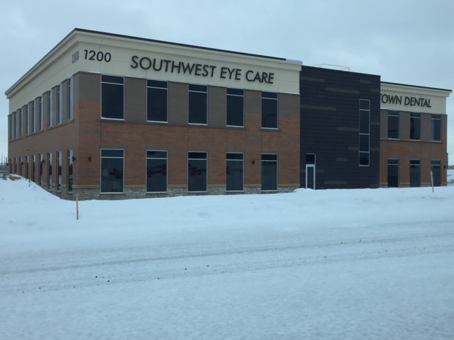 Southwest Eye Care Chaska | 1200 Chaska Creek Way Suite 110, Chaska, MN 55318, USA | Phone: (952) 466-3937