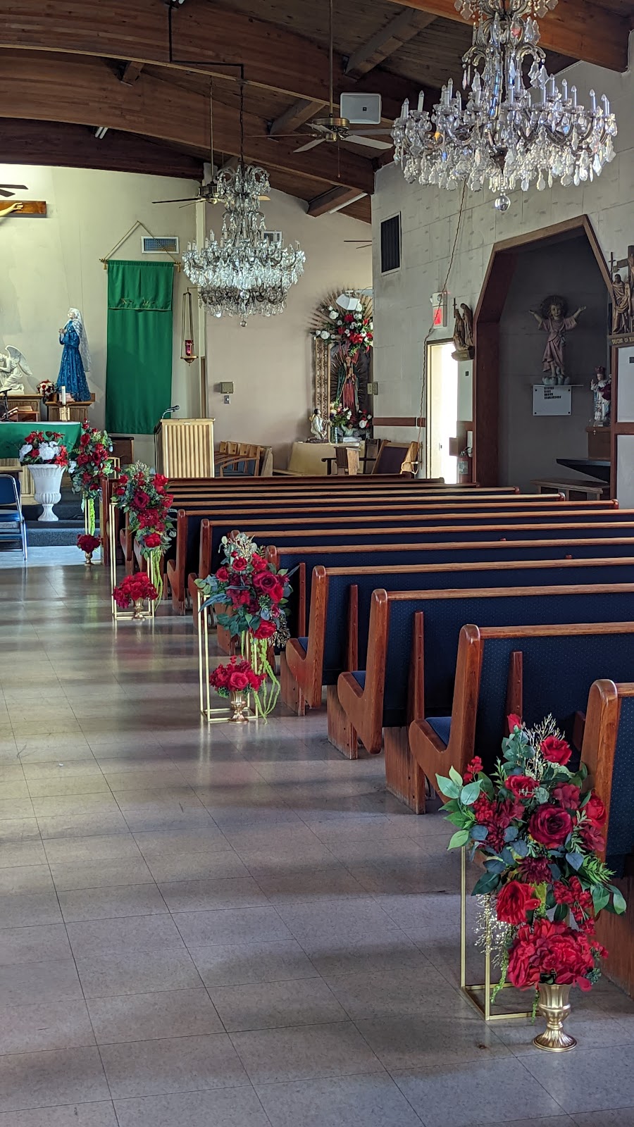 Our Lady Of Sorrows Chruch | 830 Tulare St, Parlier, CA 93648, USA | Phone: (559) 646-2161