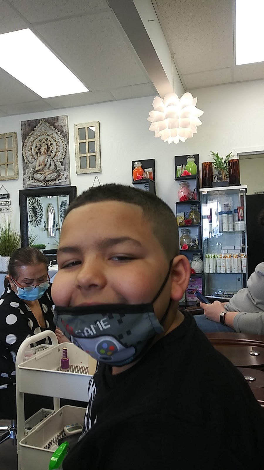 Maxs Barber Shop | 237 E Main St, Gas City, IN 46933, USA | Phone: (765) 674-8665