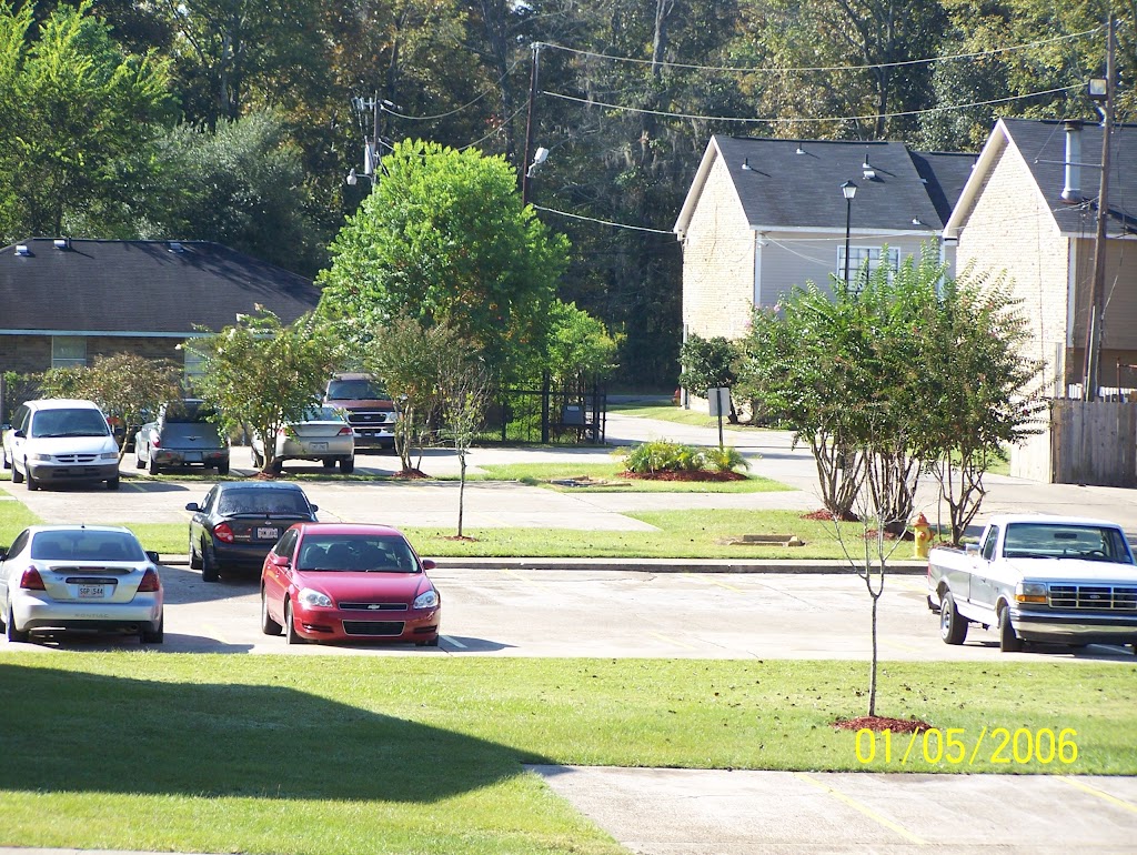 Greenwood Forest Apartments | 5173 Baker Blvd, Baker, LA 70714, USA | Phone: (877) 824-7565