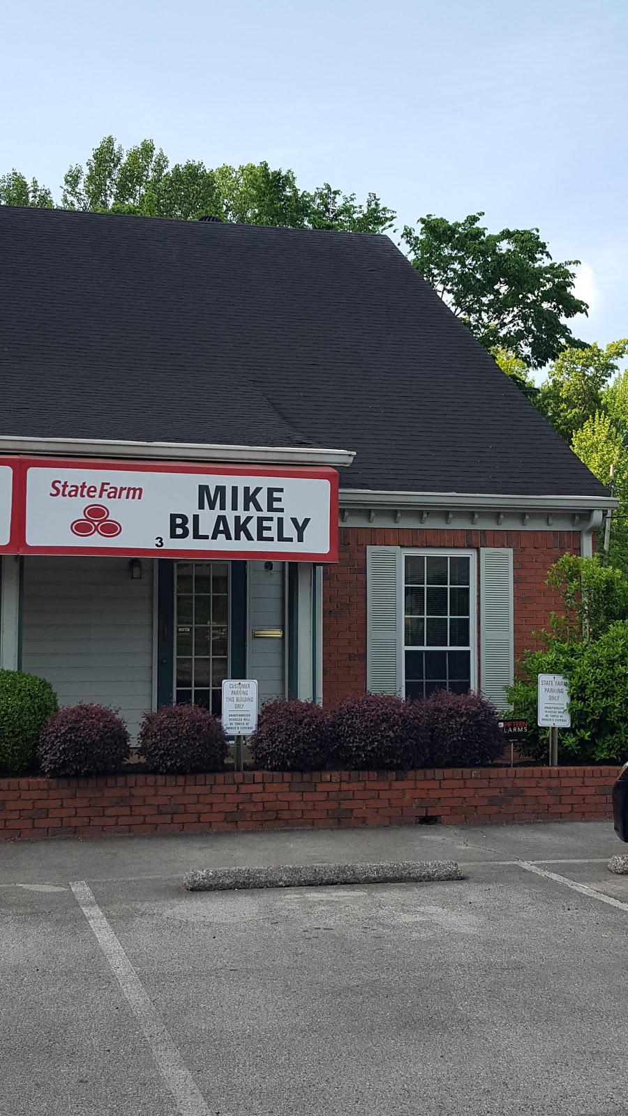 Mike Blakely - State Farm Insurance Agent | 8151 Walnut Grove Rd Ste 3, Cordova, TN 38018, USA | Phone: (901) 755-2244