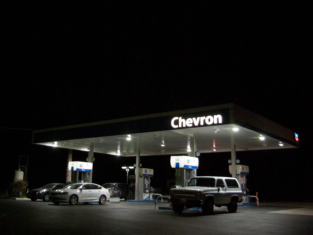Chevron | 14974 CA-41, Madera, CA 93636, USA | Phone: (559) 822-2233