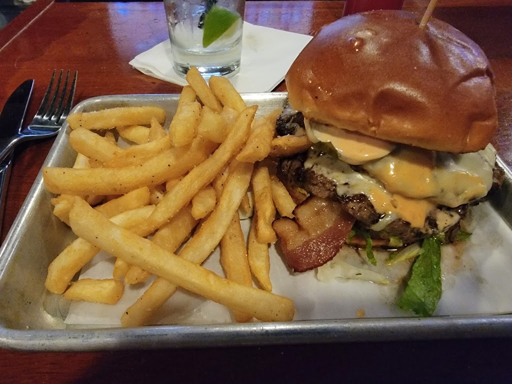 High Tide at Nantasket Flatts | 145 Nantasket Ave, Hull, MA 02045, USA | Phone: (781) 773-1402