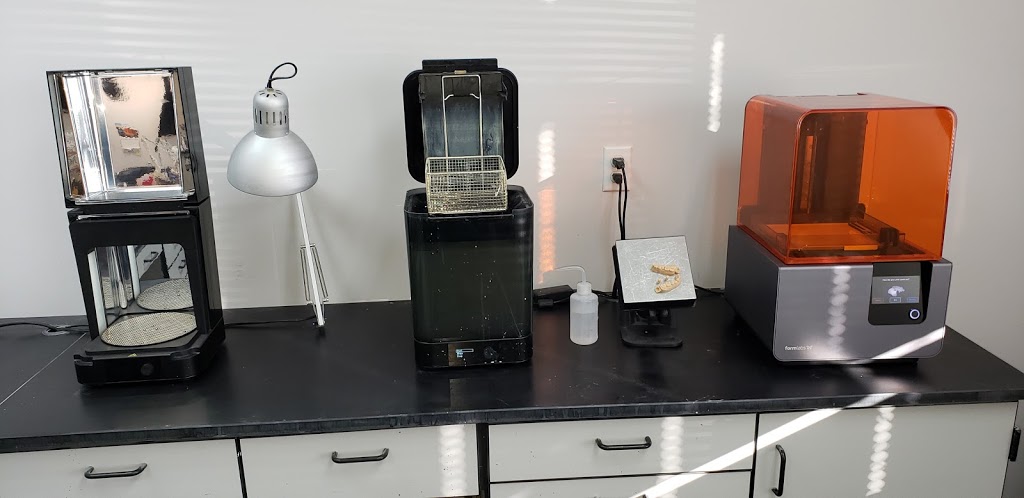 Zinser Dental Lab | 10875 N Dover St #1000, Broomfield, CO 80021, USA | Phone: (303) 650-1994