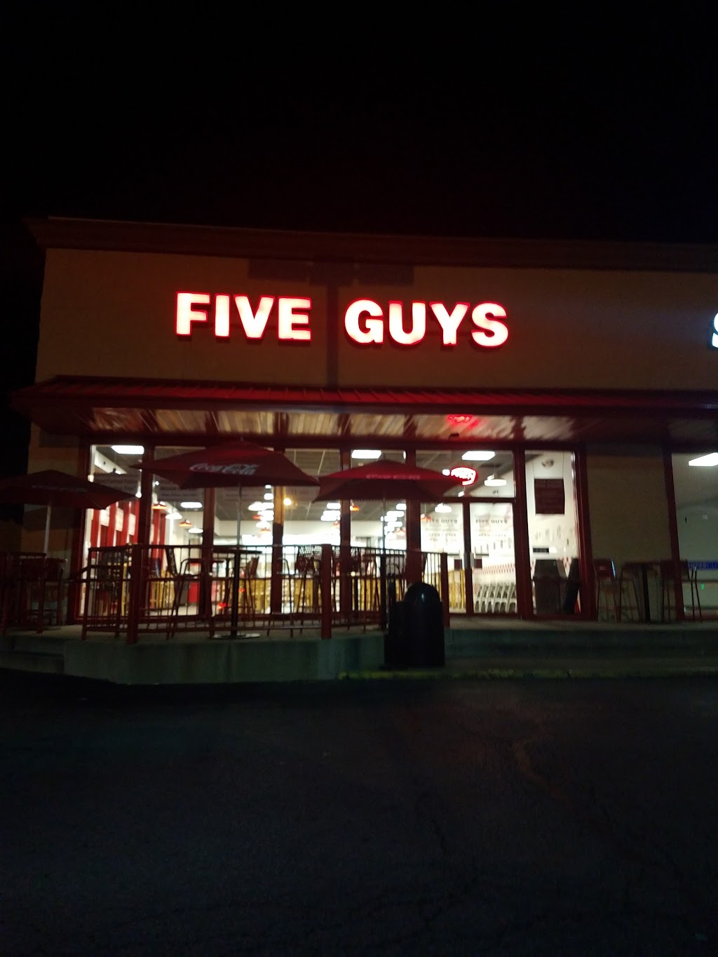 Five Guys | 2221 State St, New Albany, IN 47150, USA | Phone: (812) 944-9958