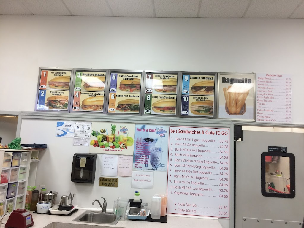 Les Sandwiches & Café | 4520 N Tryon St #41, Charlotte, NC 28213, USA | Phone: (704) 921-7498