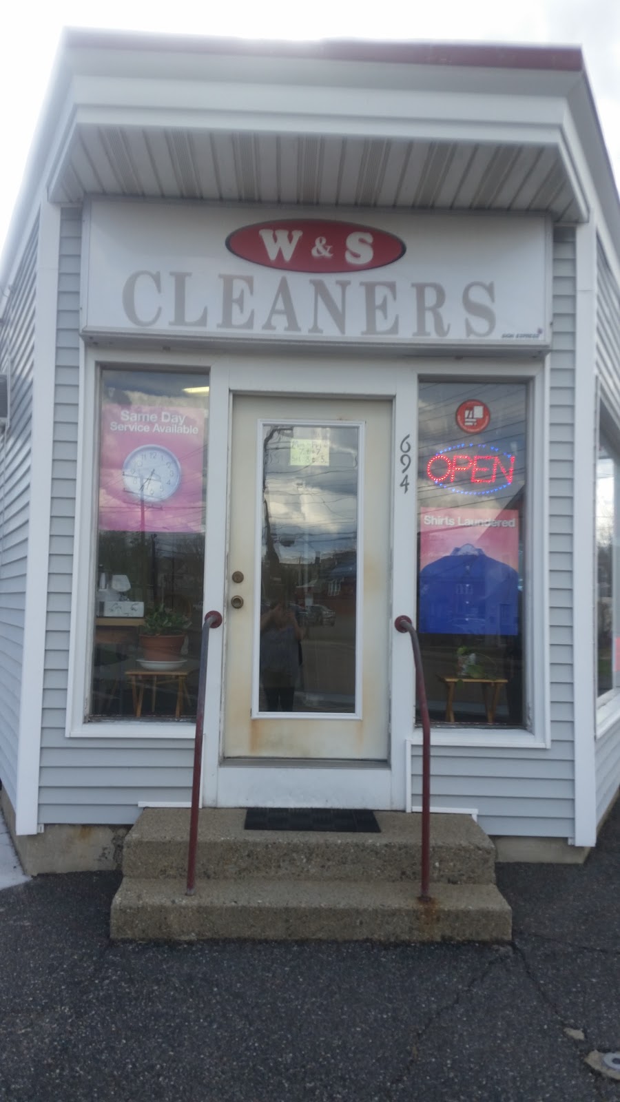 W & S Cleaners | 694 Waverly St, Framingham, MA 01702, USA | Phone: (508) 875-1961