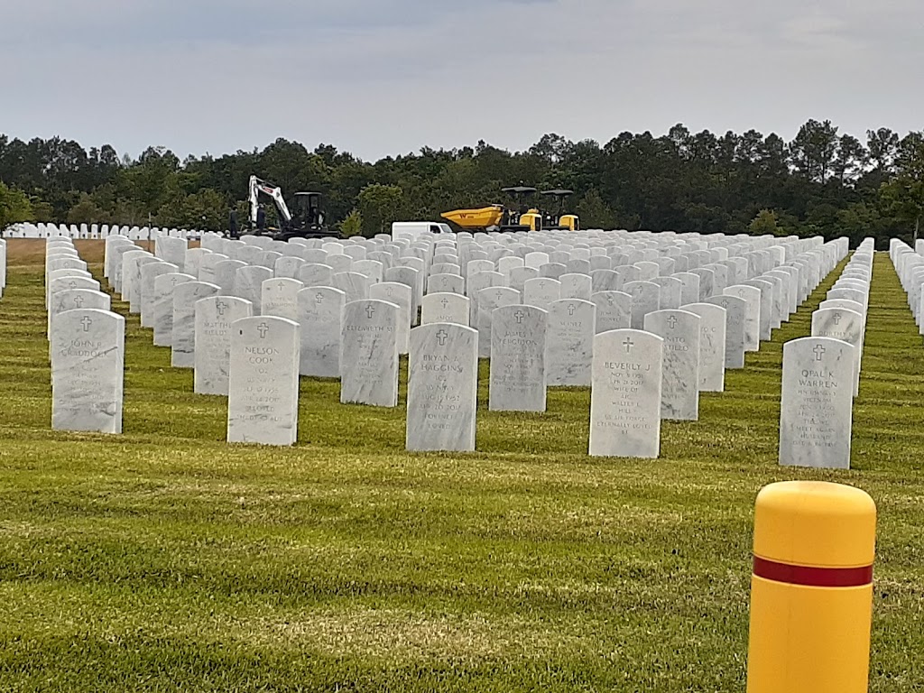 Jacksonville National Cemetery | 4083 Lannie Rd, Jacksonville, FL 32218, USA | Phone: (904) 766-5222