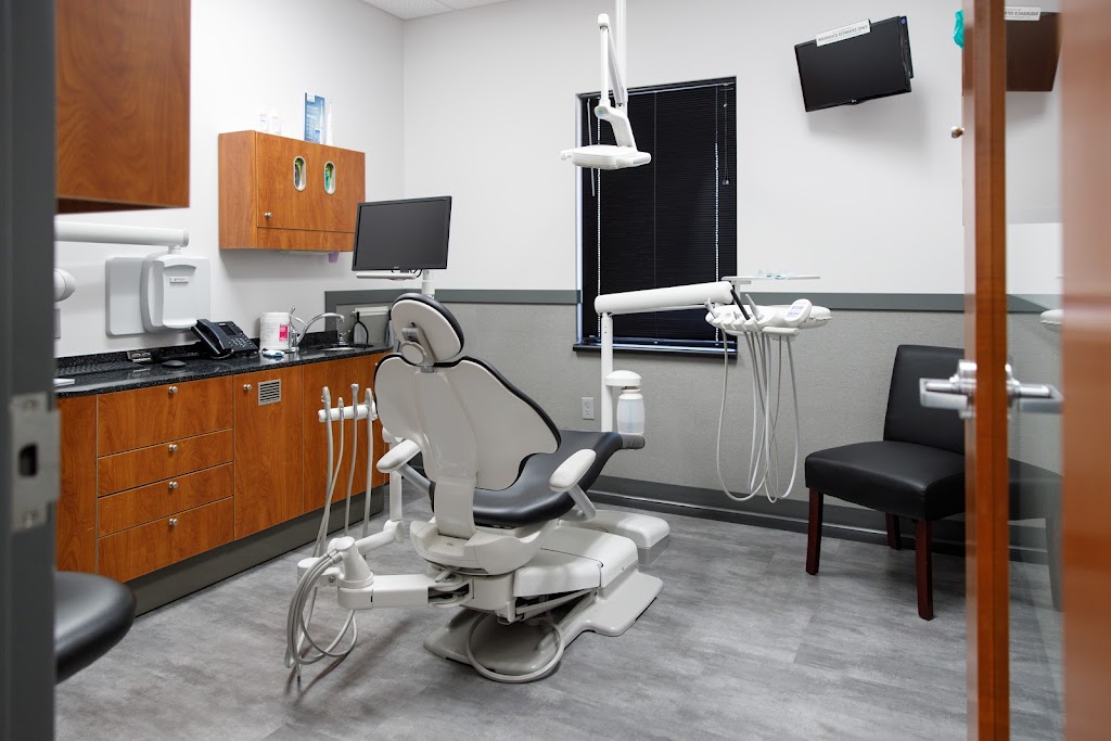 Aegis Dental Group | 1005 Anchorage Rd, Warsaw, IN 46580, USA | Phone: (574) 549-9940