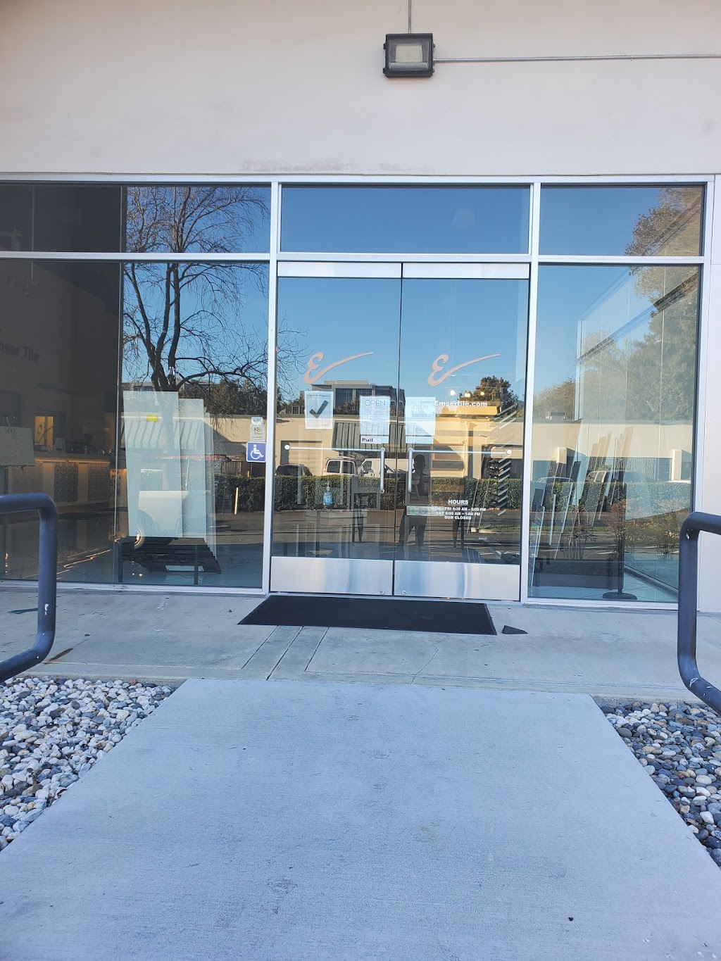 Empire glass and door | 3250 Keller St #4, Santa Clara, CA 95054, USA | Phone: (408) 509-4595