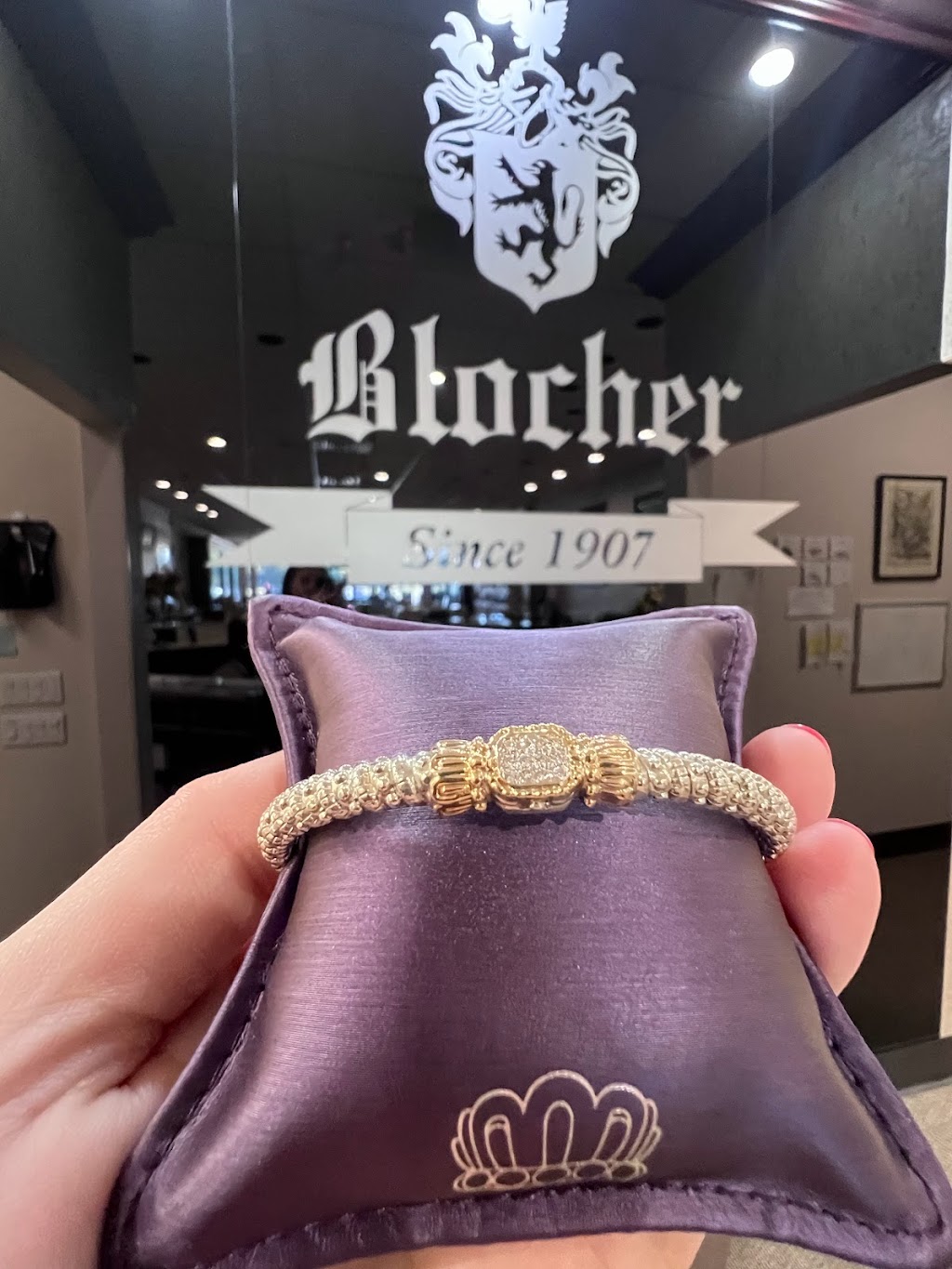 Blocher Jewelers | 283 PA-288, Ellwood City, PA 16117, USA | Phone: (724) 758-3248