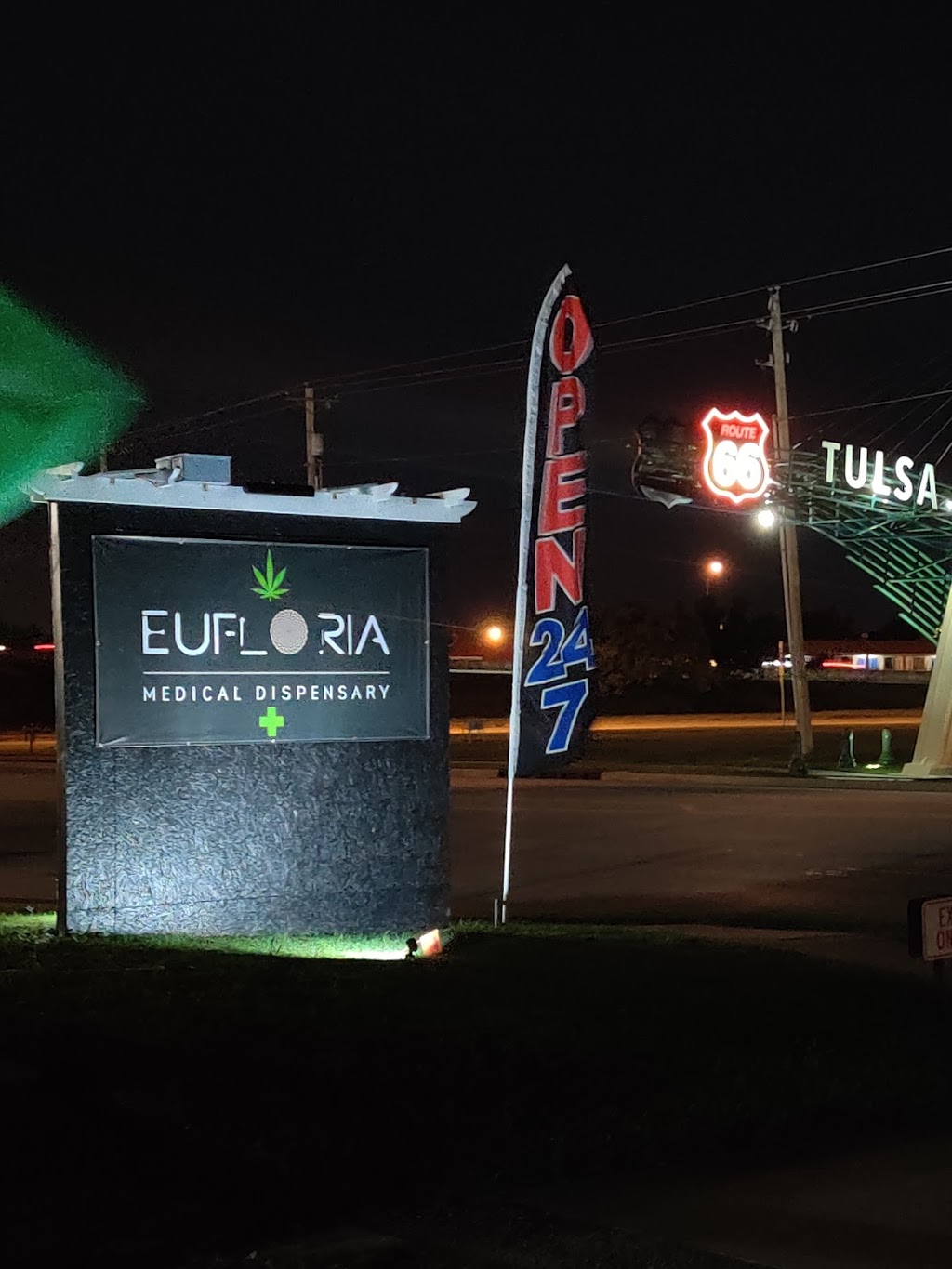 Eufloria Dispensary - 11th Tulsa | 11730 E 11th St, Tulsa, OK 74128, USA | Phone: (918) 271-5174