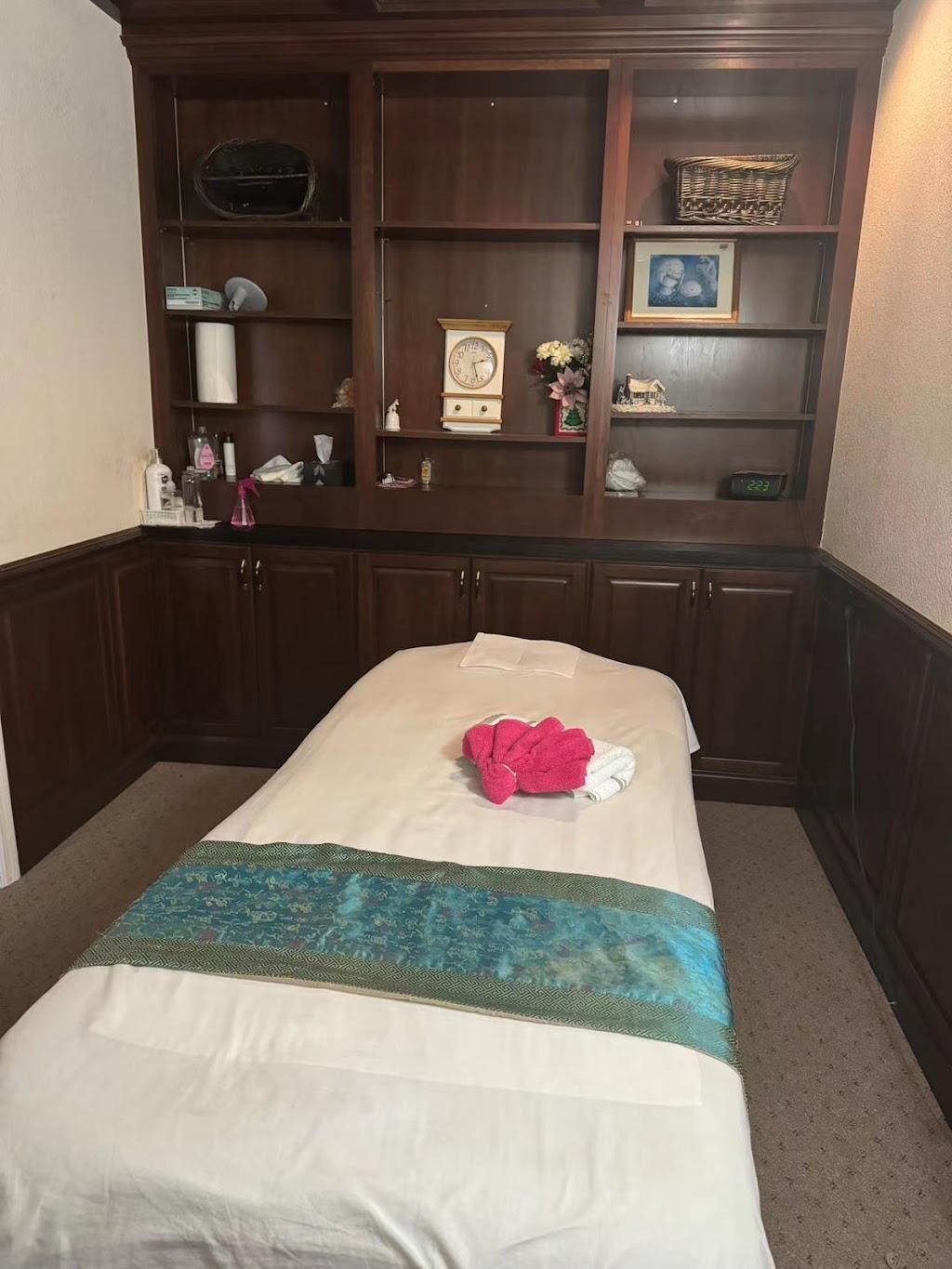 Asian Massage | Commercial Way, Spring Hill, FL 34606, USA | Phone: (352) 573-3079