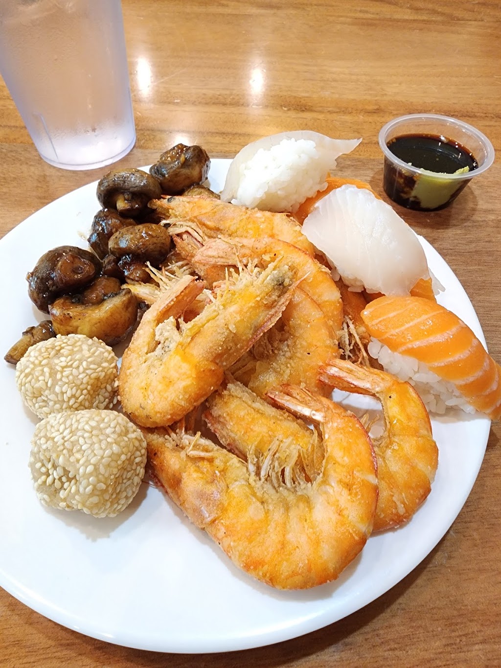 Lin’s International Buffet | 15866 I-35, Selma, TX 78154, USA | Phone: (210) 277-0685