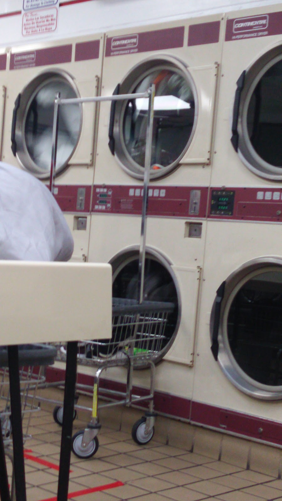 J & R Coin Laundry | 9931 SW 142nd Ave, Miami, FL 33186, USA | Phone: (786) 315-4867