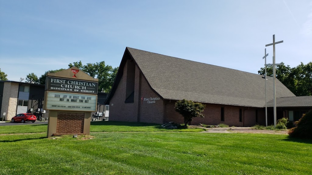 First Christian Church | 310 S Main St, Edwardsville, IL 62025, USA | Phone: (618) 656-7498