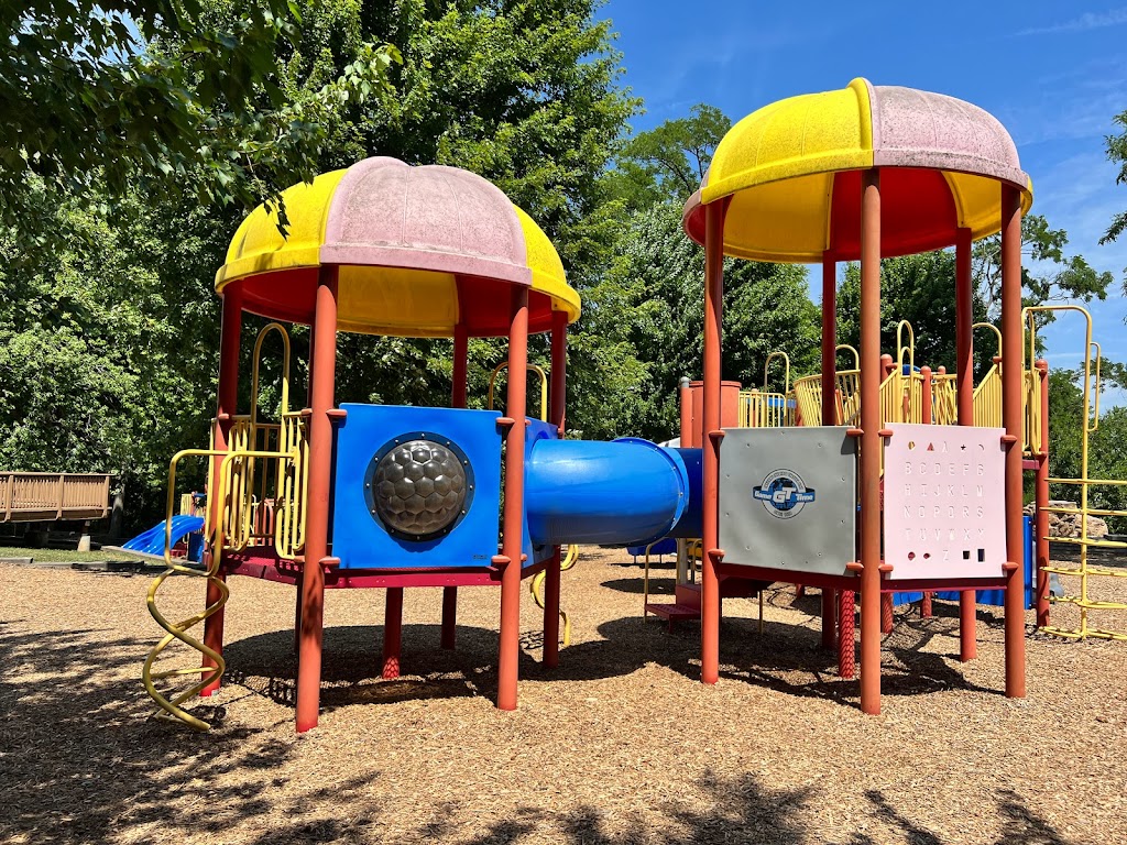 Manchester Parks & Recreation | 359 Old Meramec Station Rd, Manchester, MO 63021, USA | Phone: (636) 391-6326