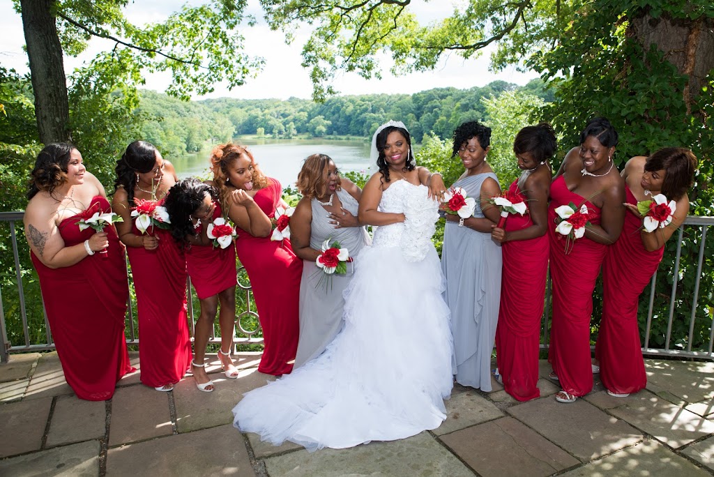 Michael Mills Photography | 936 Slosson St, Akron, OH 44320, USA | Phone: (234) 720-0711