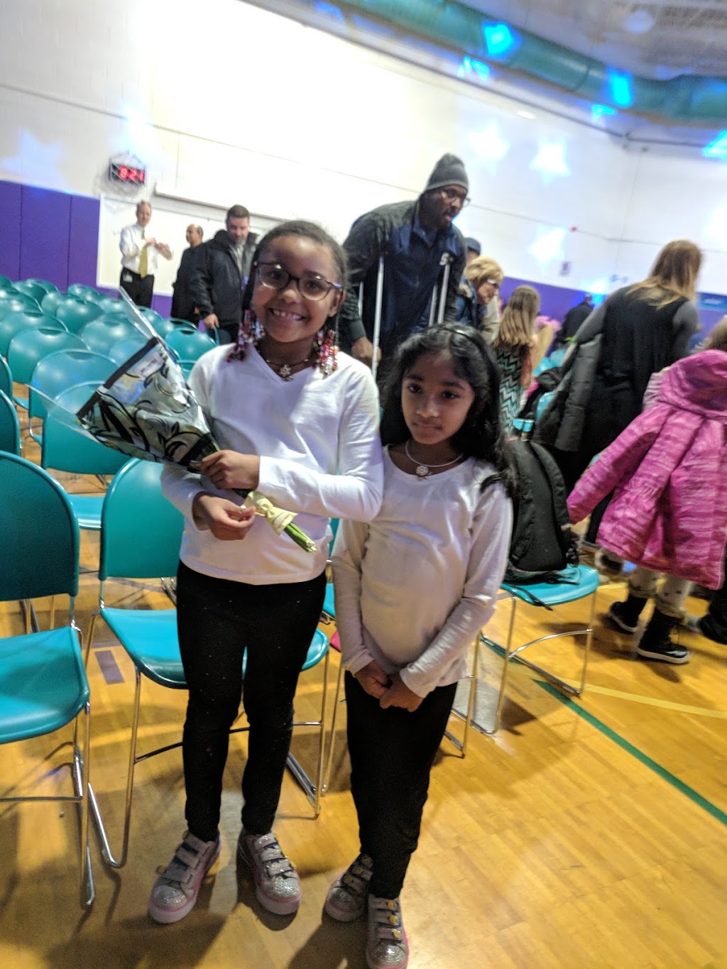 Meadowbrook Elementary School | 29200 Meadowbrook Rd, Novi, MI 48377, USA | Phone: (248) 956-2700