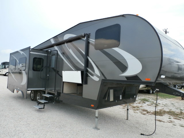 The RV Guys | 13239 I-35, Valley View, TX 76272, USA | Phone: (940) 726-7001