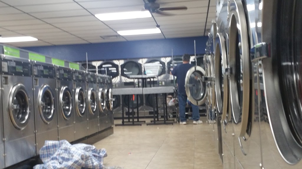 Coin Laundry | 2634 W Glenrosa Ave, Phoenix, AZ 85017, USA | Phone: (602) 242-3174