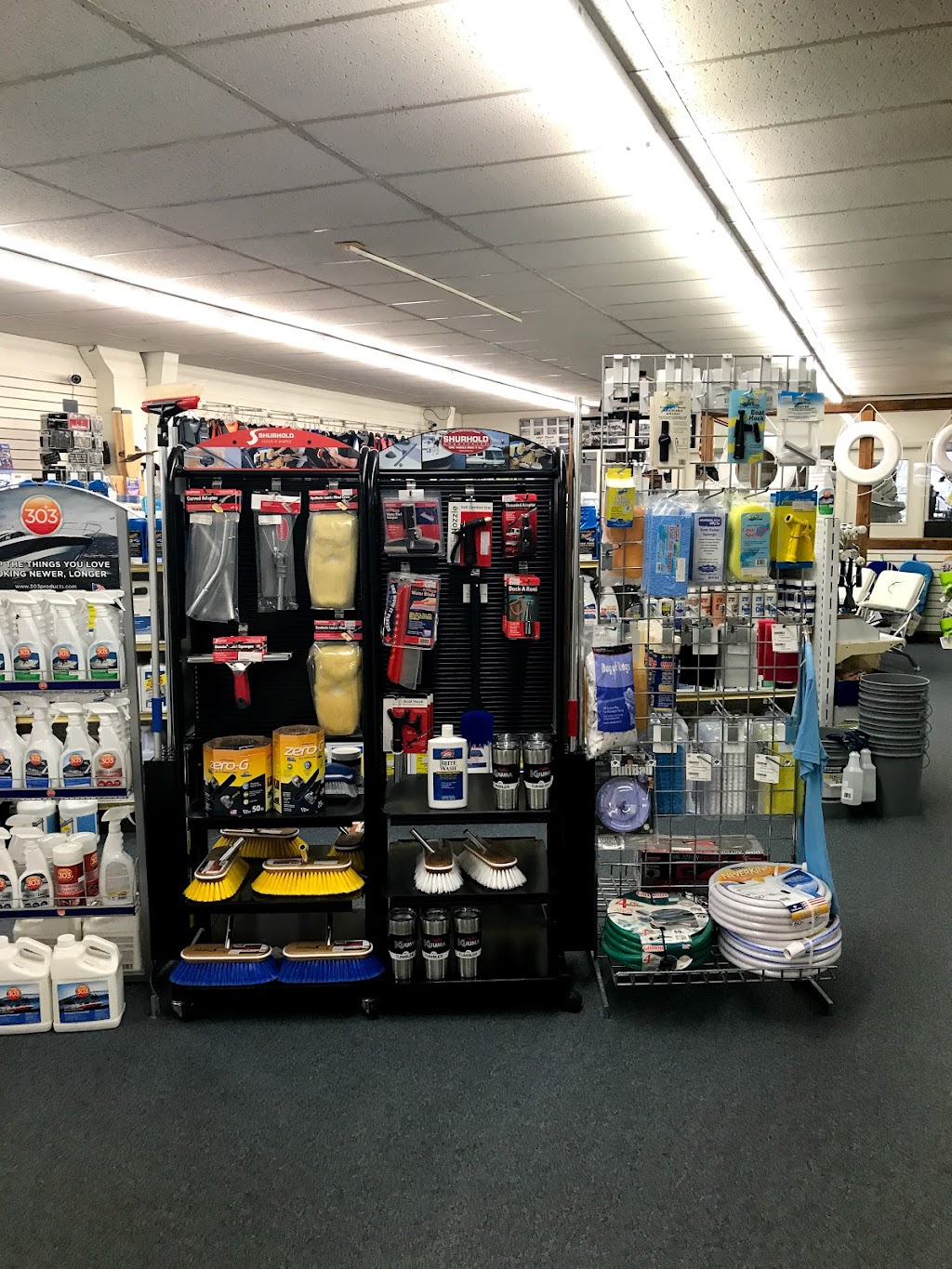 Marine Sales & Services Inc | 2929 River Rd, Louisville, KY 40206, USA | Phone: (502) 897-1881