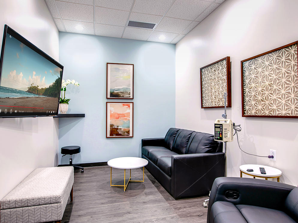 IVX Health Infusion Center | 919 Lakeland Park Center Dr Suite 374, Lakeland, FL 33809, USA | Phone: (863) 316-3900