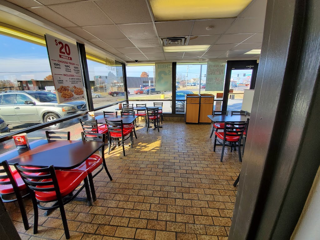 Churchs Texas Chicken | Photo 8 of 10 | Address: 1200 Lemay Ferry Rd, St. Louis, MO 63125, USA | Phone: (314) 631-0776