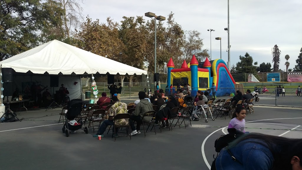 Lemon Grove Recreation Center | 4959 Lemon Grove Ave, Los Angeles, CA 90029, USA | Phone: (323) 666-4144