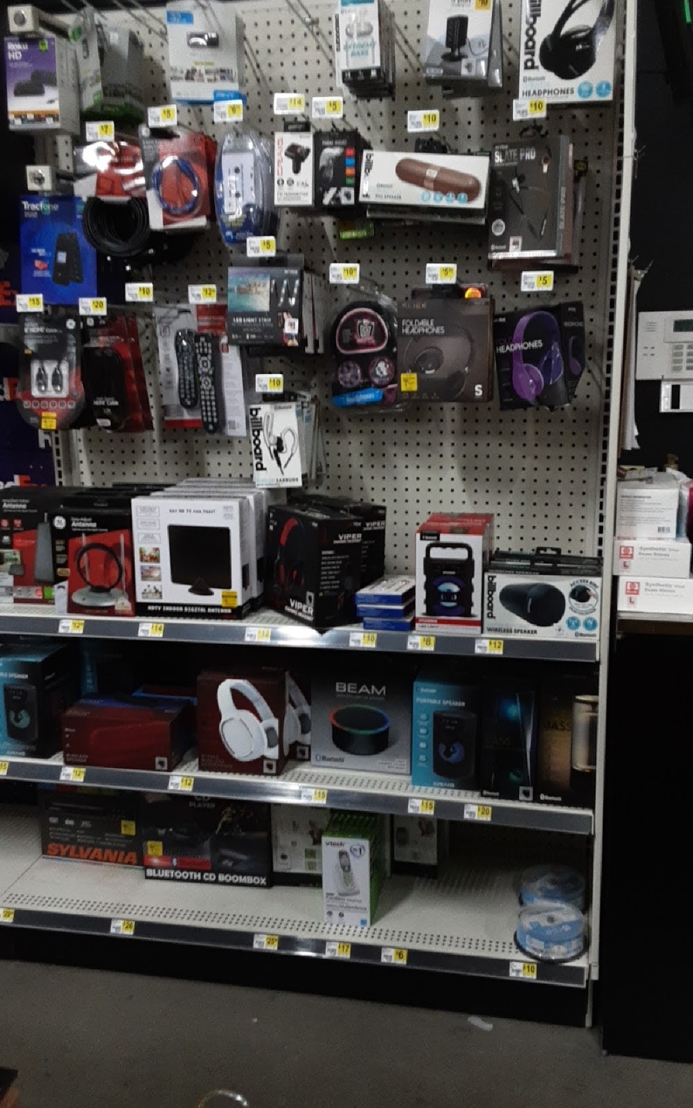 Dollar General | 868 US-421 N, Bedford, KY 40006, USA | Phone: (502) 255-4217