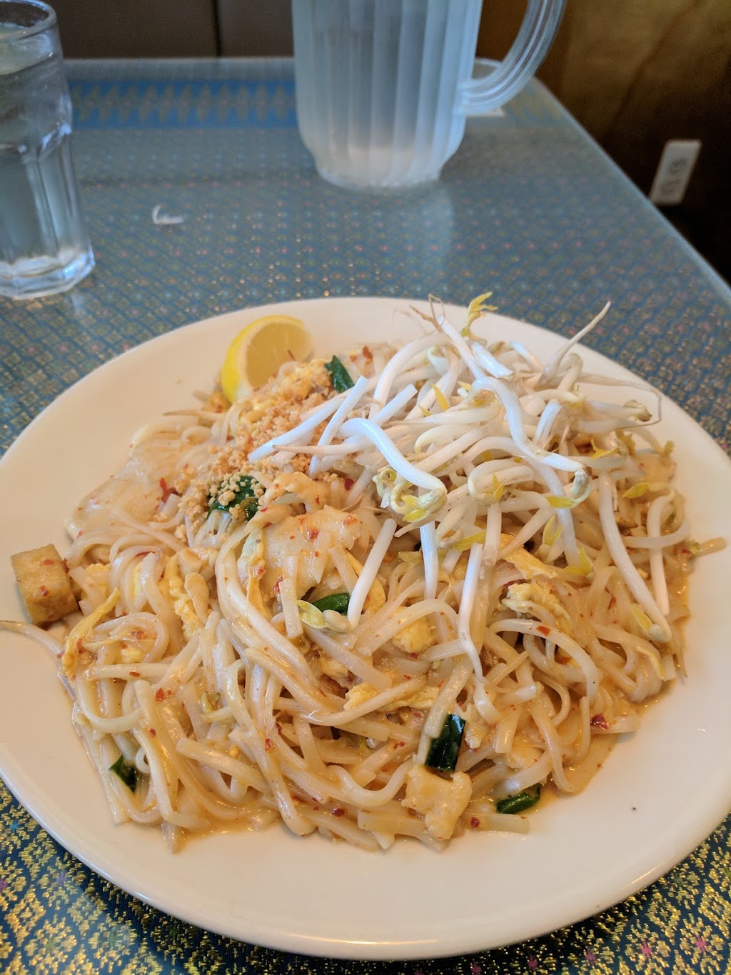 Sawasdee Thai Restaurant | 6175 Haggerty Rd, West Bloomfield Township, MI 48322, USA | Phone: (248) 926-1012