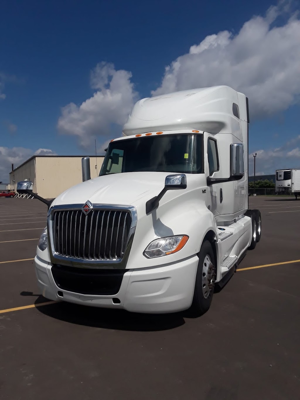 Pride Truck Sales Detroit I-75 | 500 Ternes Dr, Monroe, MI 48162, USA | Phone: (866) 774-3324