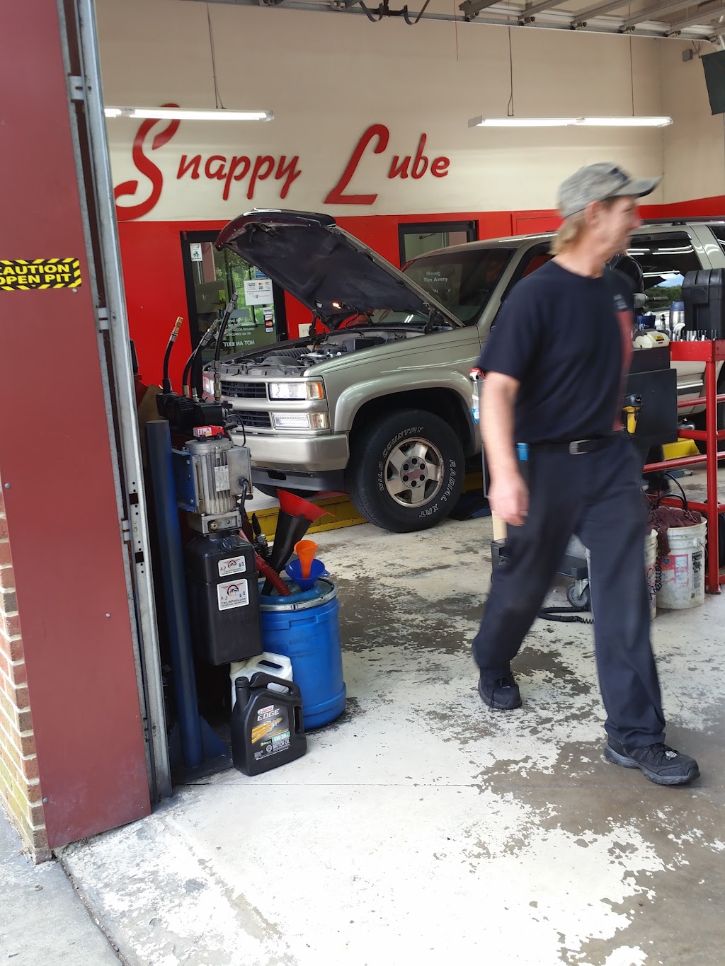 Snappy Lube | 1101 Autumn View Dr, Knightdale, NC 27545, USA | Phone: (919) 266-1997 Snappy Lube | 1101 Autumn View Dr, Knightdale, NC 27545, USA | Phone: (919) 266-1997