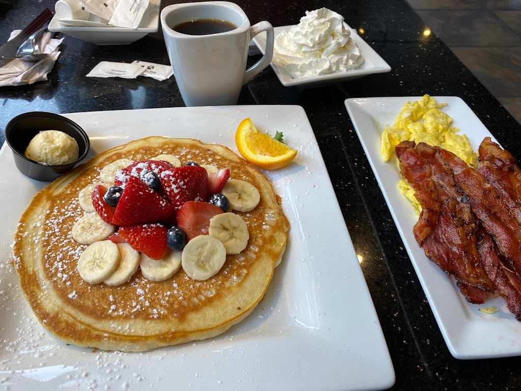 Kekes Breakfast Cafe | 4192 Conroy Rd, Orlando, FL 32839, USA | Phone: (407) 226-1400