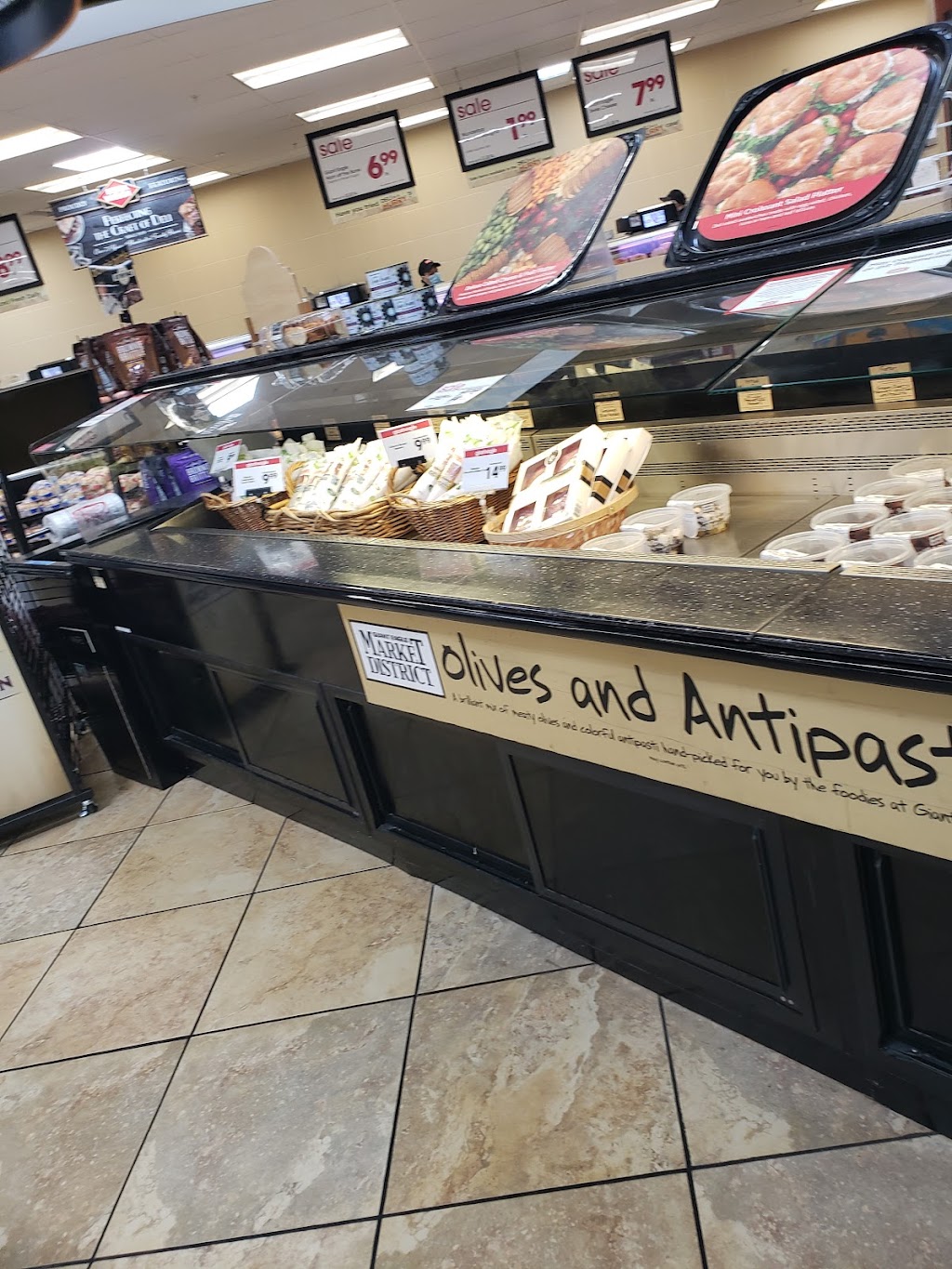 Giant Eagle Deli | 825 Ambassador Dr, Wadsworth, OH 44281, USA | Phone: (330) 336-8733