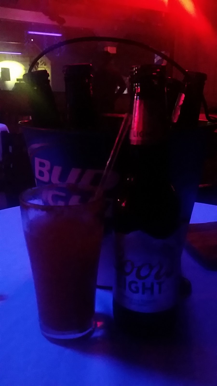 El Mexico Night Club | 2726 S Elm Ave, Fresno, CA 93706, USA | Phone: (559) 304-5566