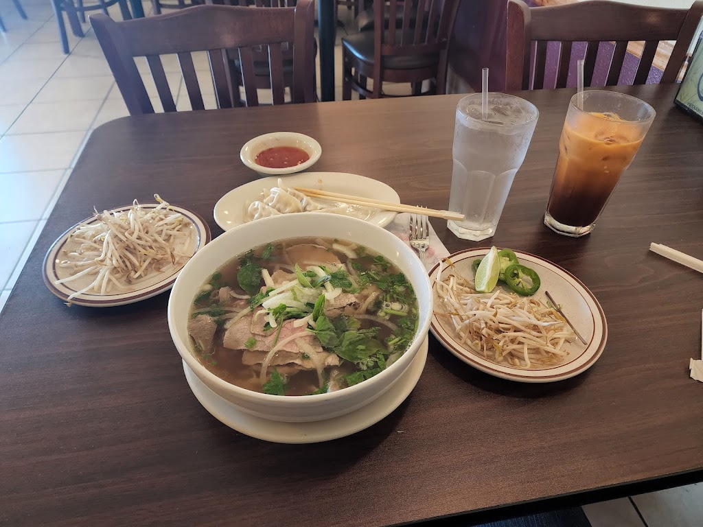 Pho Tan | 2920 S Combee Rd, Lakeland, FL 33803, USA | Phone: (863) 665-1312