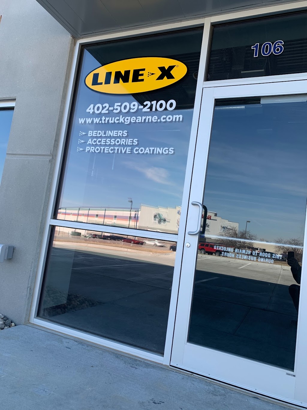 LINE-X of Irvington Total Truck Store | 10043 Scott Cir, Omaha, NE 68122, USA | Phone: (402) 509-2100